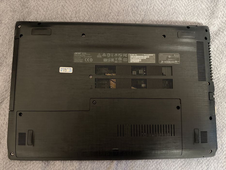 Ноутбук Acer e15