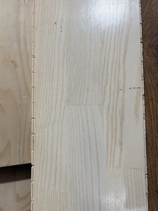 Продаю паркет в хоршем состоянии