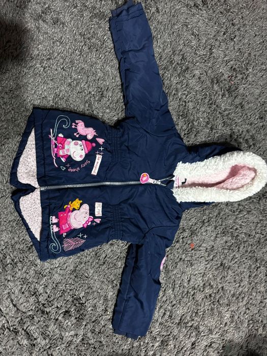 Geacă Peppa Pig mărimea 92 de iarnă impecabilă