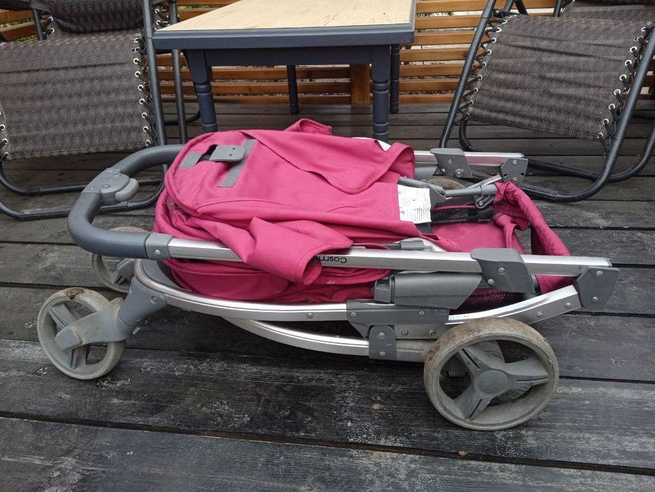 Детская коляска от года