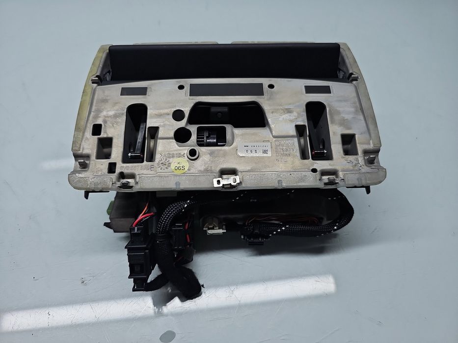 Display bord AUDI A3 (8V1) [Fabr 2012-prezent] 8C0957273M