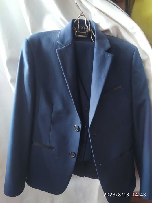 Школьный костюм 1 класс