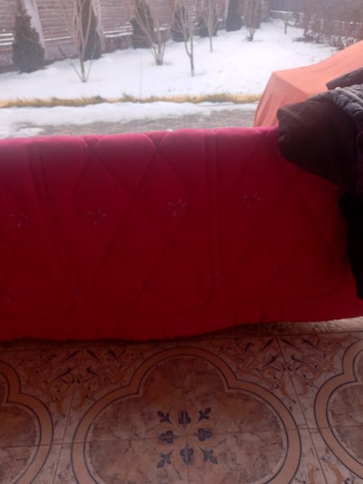 Продаю одеяло(плед) большая двух спалка