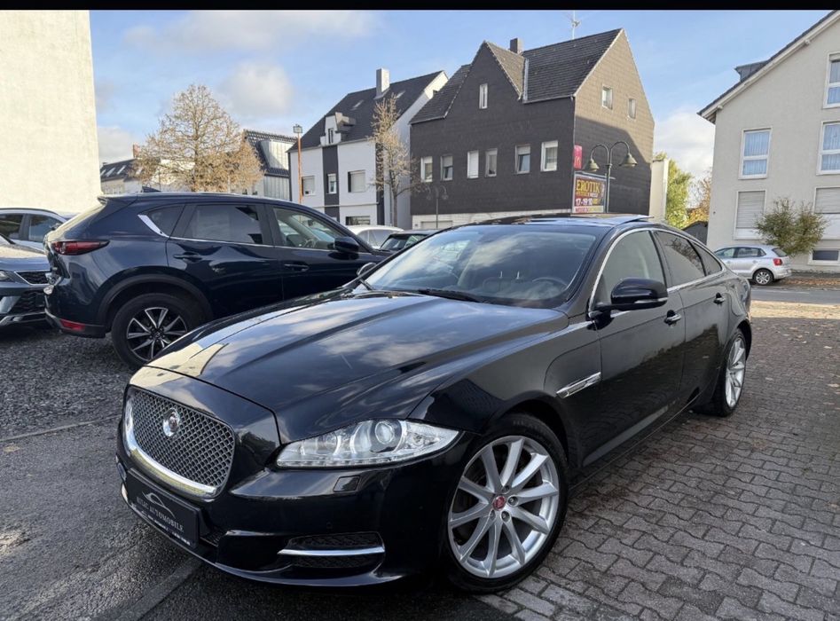 Dezmembrez  Jaguar XJ Long 3.0 Diesel 275 cp 2010-2015