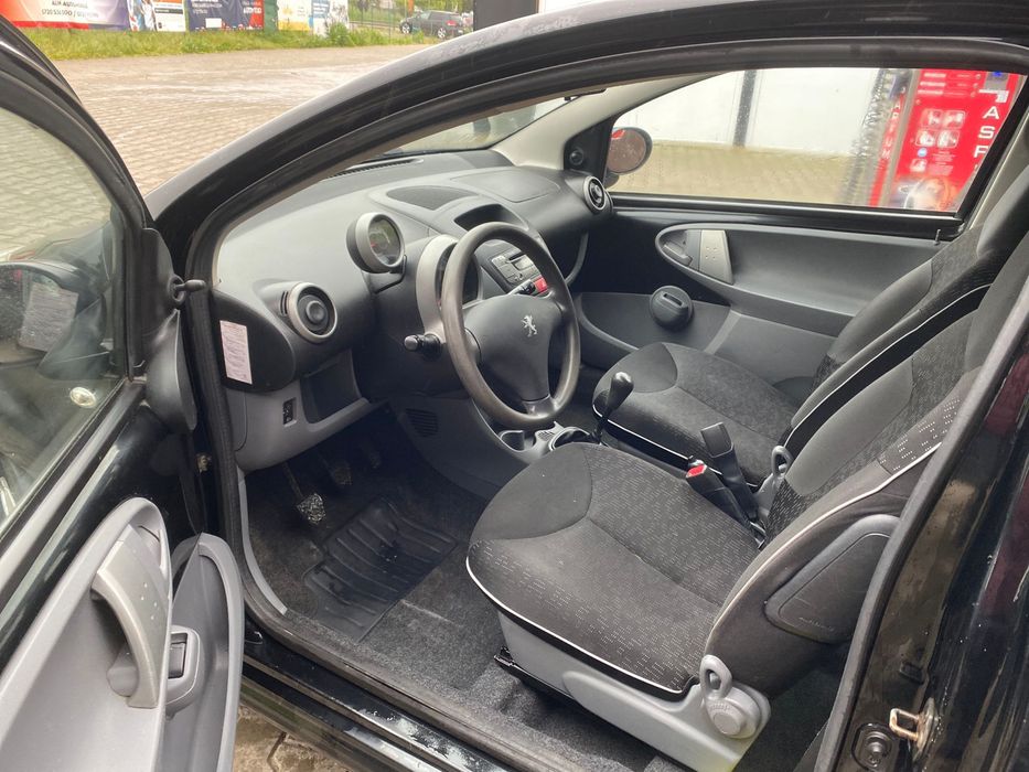 PEUGEOT 107 din 2012 /Clima/ euro 5 / Posibilitate plata in RATE