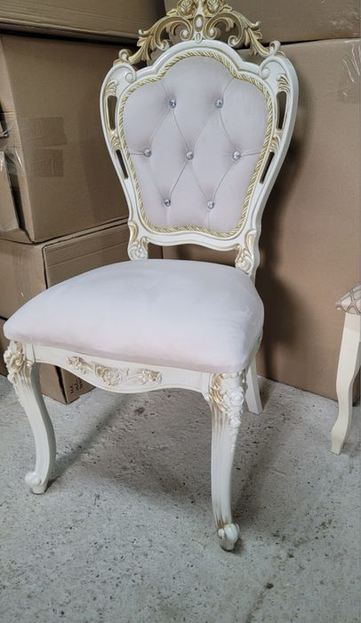 Mobila,masa cu scaune