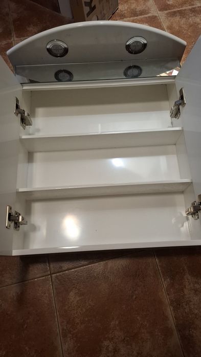 Шкаф за баня от PVC