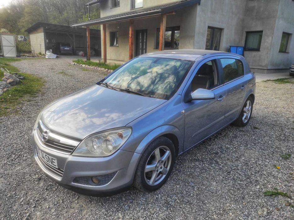 Opel Astra H 1.9 CDTI - 1200€