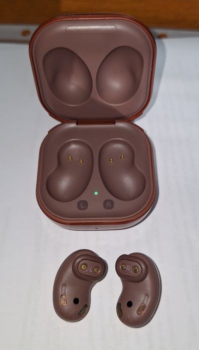 Безжични Слушалки Samsung Galaxy Buds Live