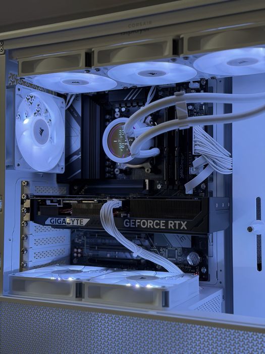 PC Gaming Ryzen 9800X3D | RTX 5070 | 32GB | 1TB Gen4 | 850W
