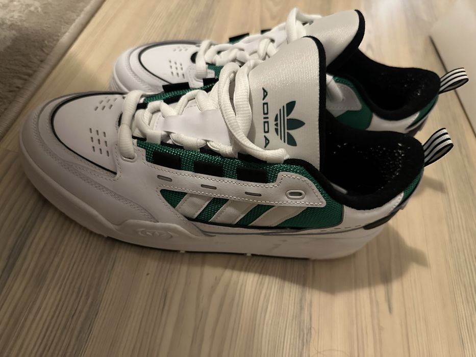 Adidas adi 2000