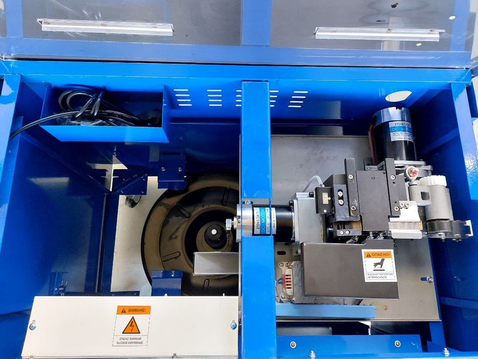 Полуавтоматическая стреппинг-машина DM SM-201