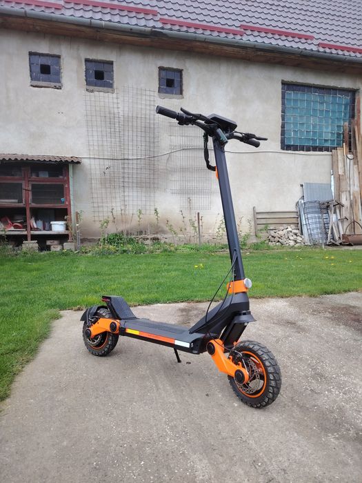 Trotineta electrică Kugoo Kirin G3 motor de 1200W baterie de 52V 18Ah