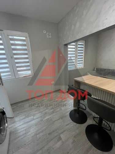 Дава се под наем Двустаен апартамент в Варна, Зимно кино Тракия - 50 кв.м за 561 € - Снимка #2