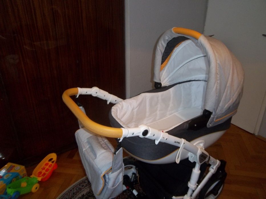 Бебешка количка Retrus Alpina (2в1)