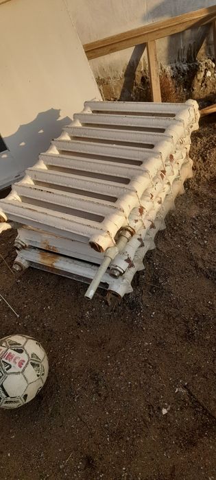 Батереии чугун ванна