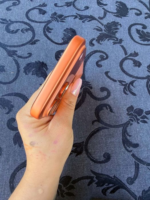 Vând iPhone 17 Pro Max Cosmic Orange 512 GB , ca nou, folosit 2 săptămâni