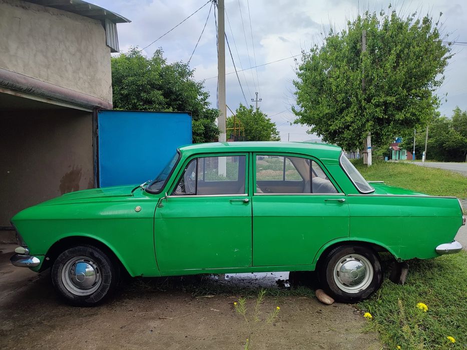 Автомобиль Москвич 412