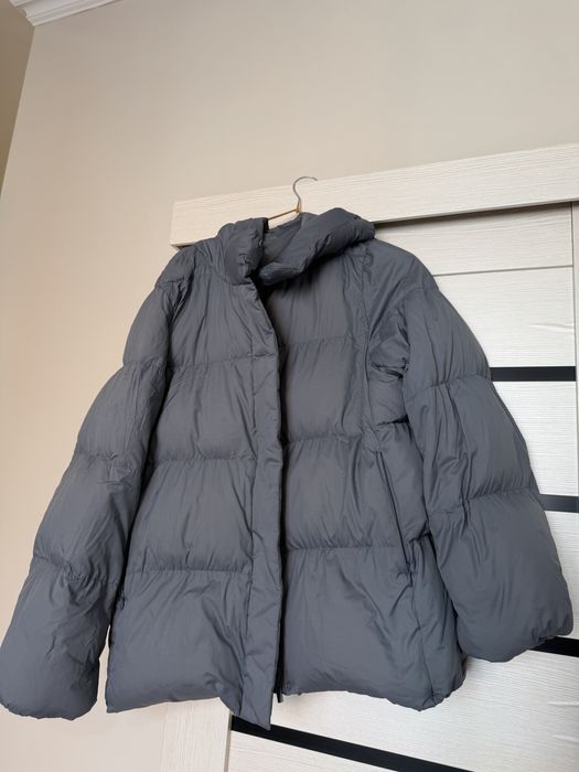 Продам куртку Юникло