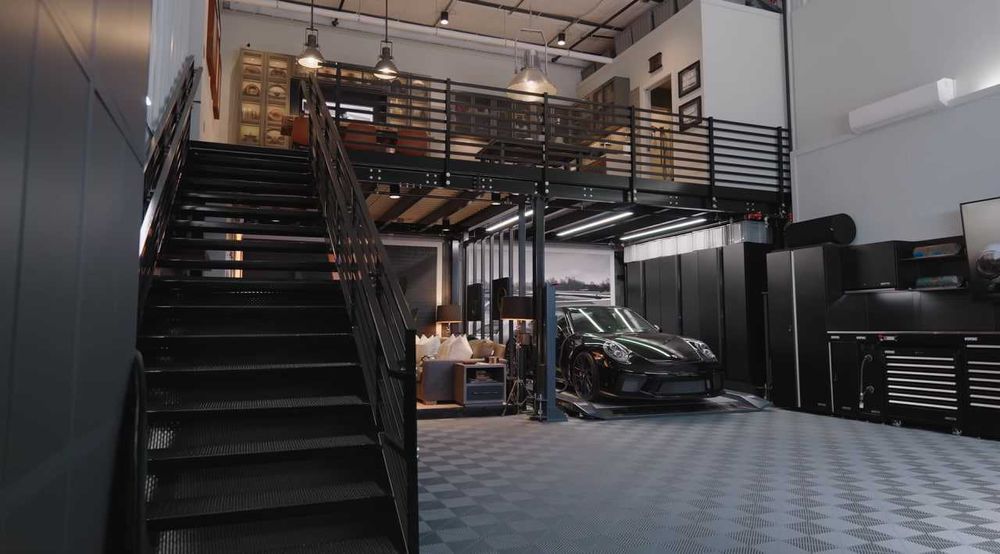 Эксклюзивный гидравлический паркинг для коллекции суперкаров
