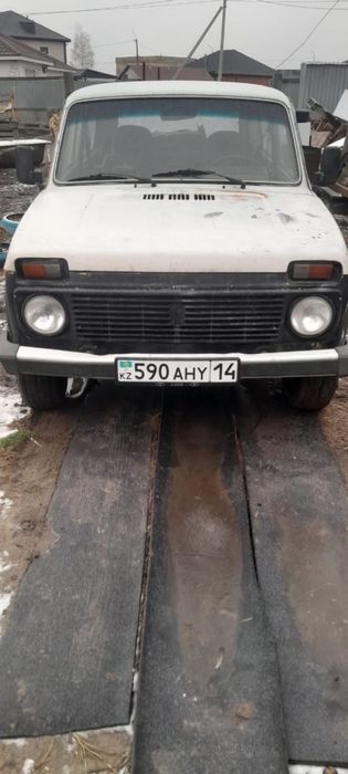 Нива с прицепом вместе