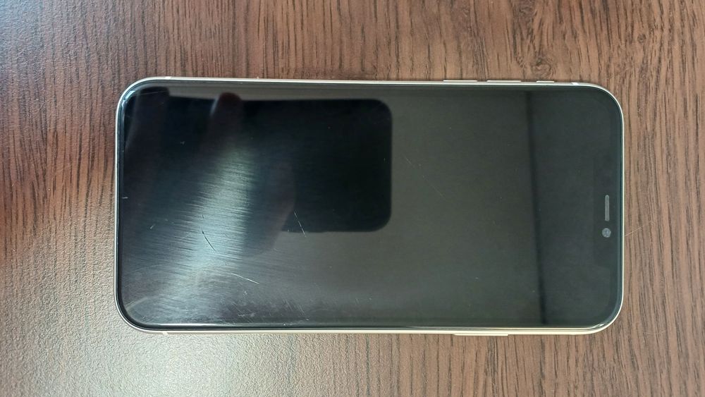 Iphone 11 64 гб акб 100%