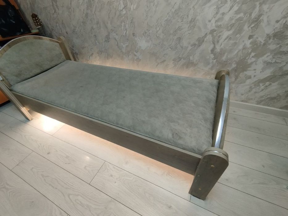 Продается кровать