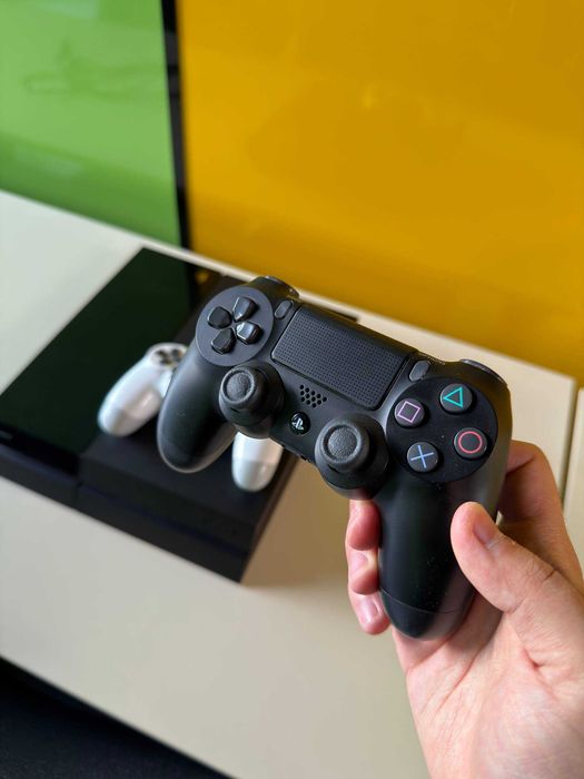 PS4 FAT 512GB  ideal holatda