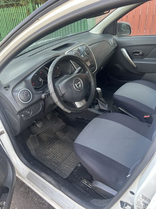 DACIA Logan 2013 — imagine 3