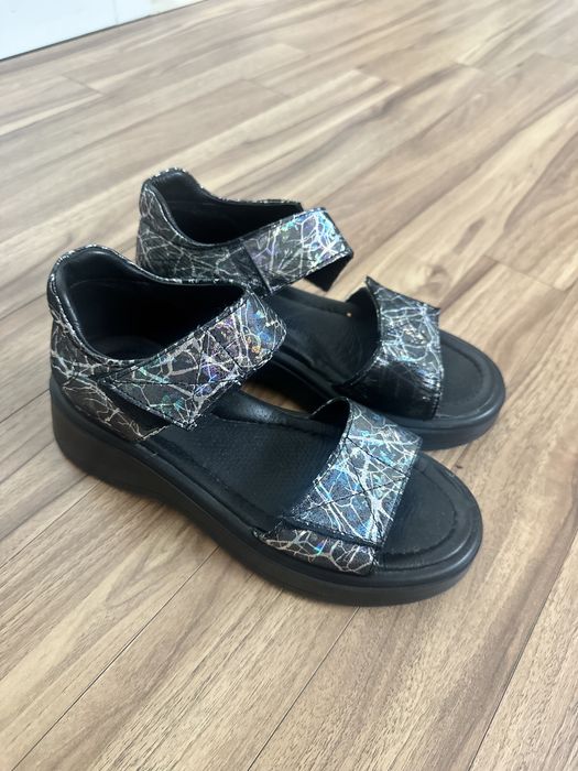 Обувь для девочки