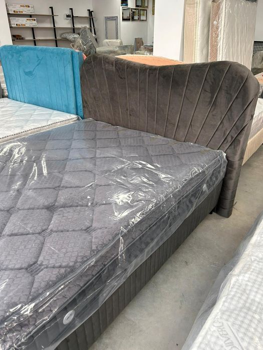 Налични на склад- спални боксспринг от 767€