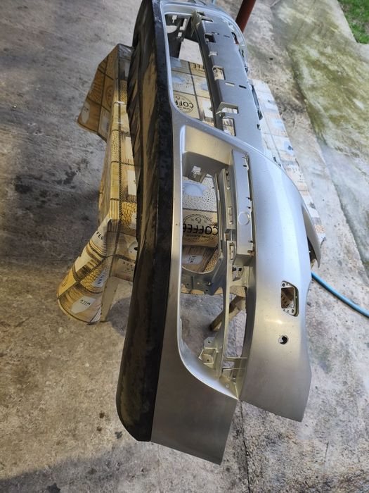 Vând bara față vw passat b6