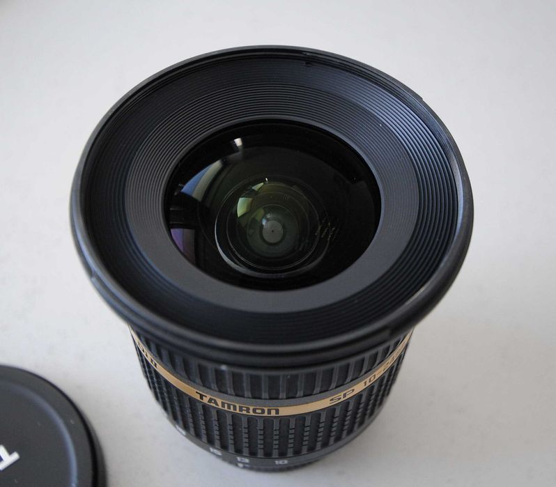 Продавам обектив Tamron SP 10-24mm 1:3,5-4,5 за Никон