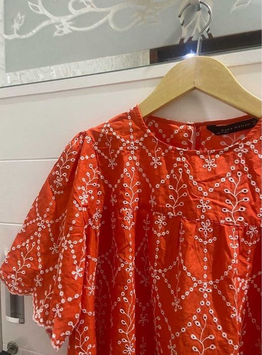 Намаление! Свежа дамска тениска/риза Zara