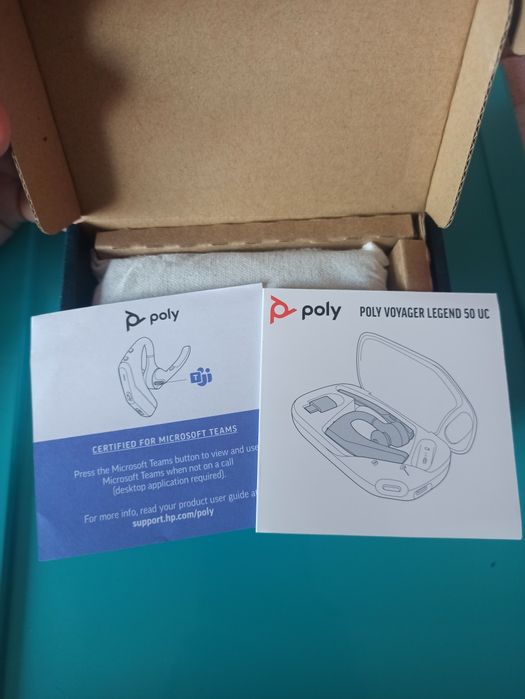 Bluetooth гарнитура Poly Voyager Legend 50 UC