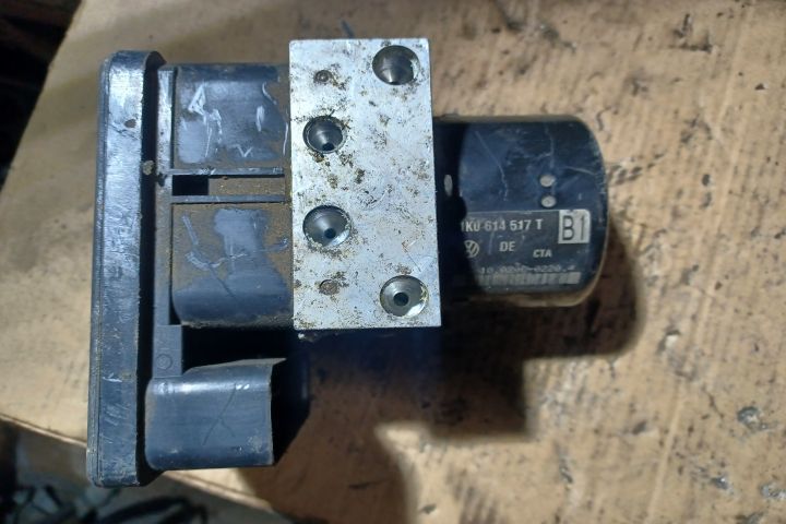 Pompa ABS 1K0614517T Volkswagen VW Golf 5 [2003 - 2009] Hatchback 5-u