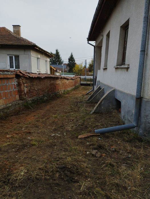 Продава се Къща в с. Ковачевци, Област София-област - 150 кв.м за 467 €/кв.м - Снимка #2