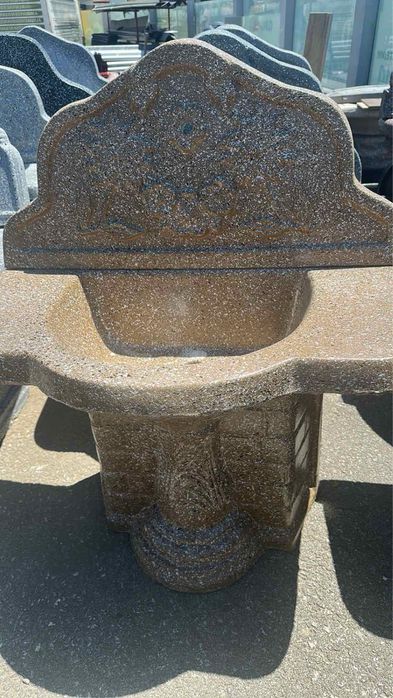 Масивни бетонови мивки за двора и градината