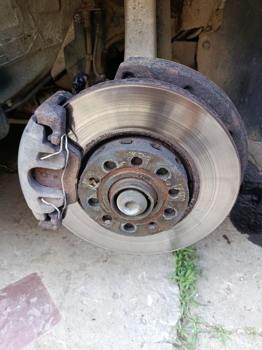 Mecanic auto la domiciliu