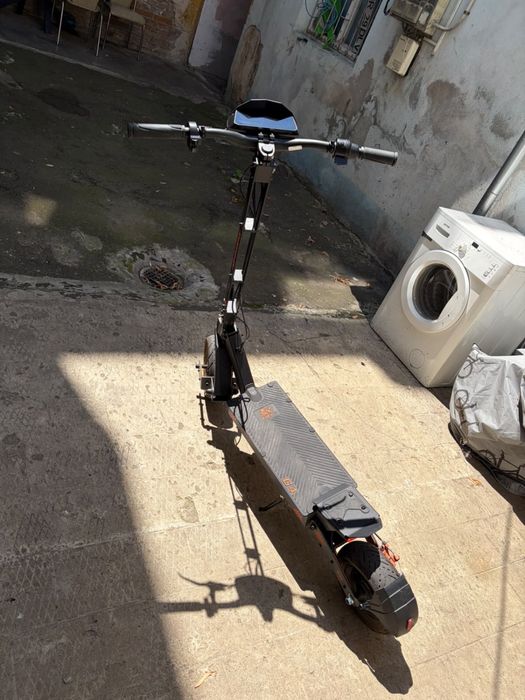 Trotinetă KuKirin G4