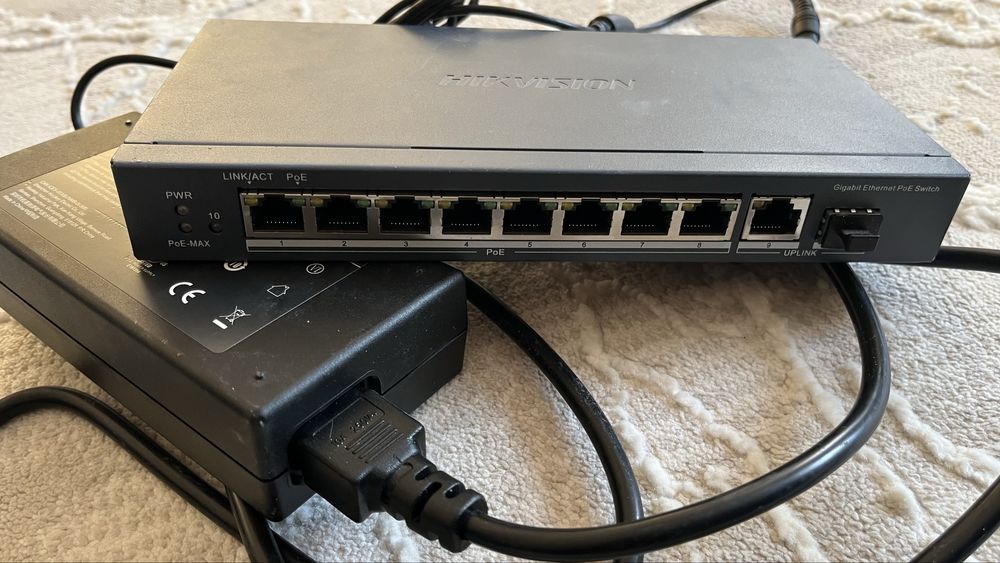 Рое коммутатор HIKVISION