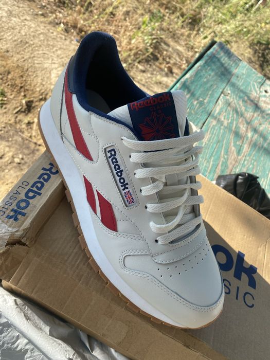 Reebok кроссы и кеды