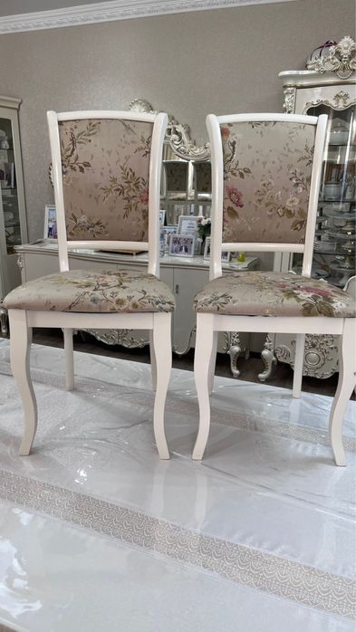 Стулья 14шт 11000тг