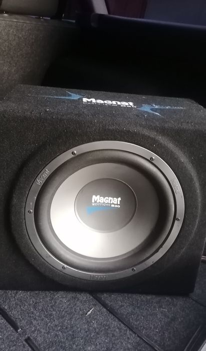 Subwoofer auto magnat
