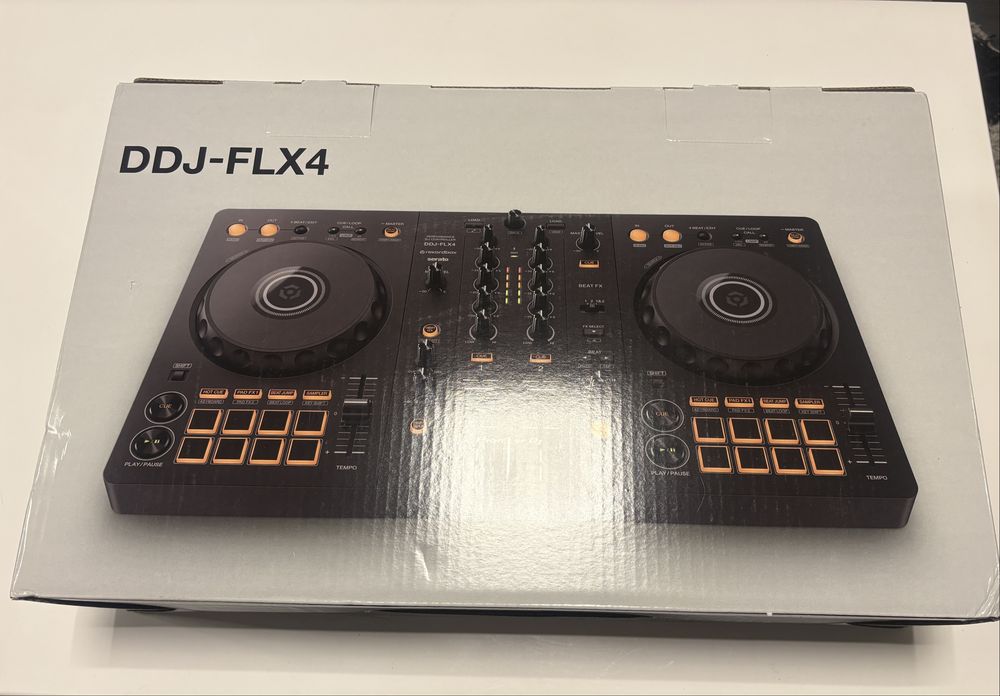 Vand Consola Pioneer DDJ-FLX 4