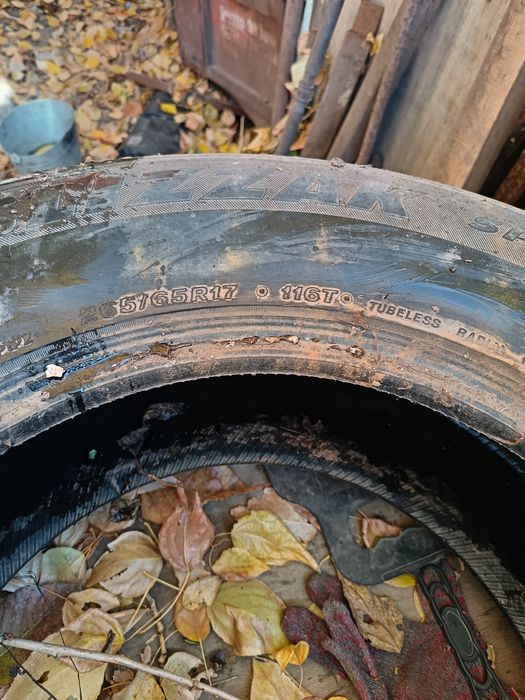 Продам шины 265/65/17