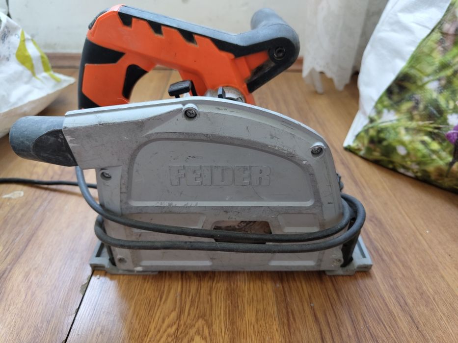 Circular feider electric