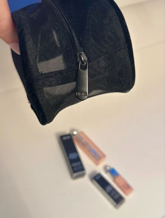 Portfard Dior / makeup bag