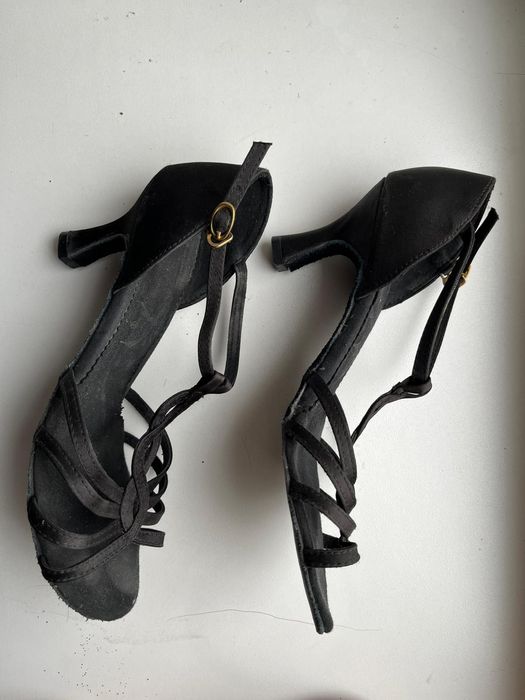 Туфли для спортивных танцев