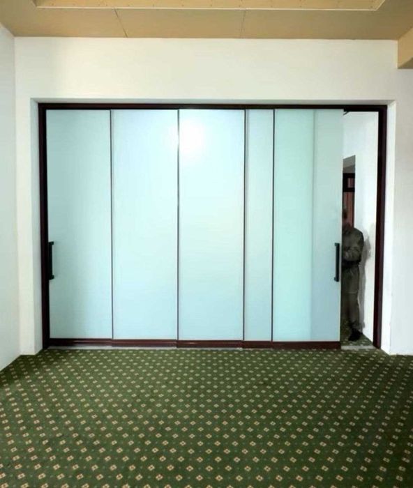 Раздвижные двери и перегородки в стиле лофт